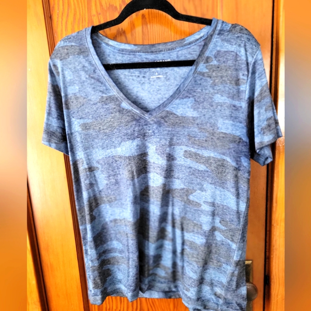 Lucky Brand Tshirt